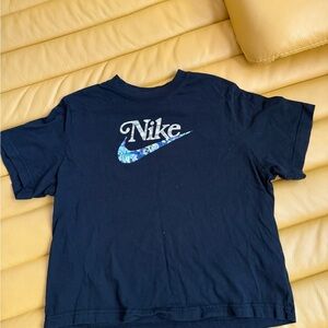Nike Kids Graphic Tee shirt sz xl